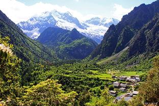 小鸿的徒步之旅爆料视频,穿越山川，探寻自然之美